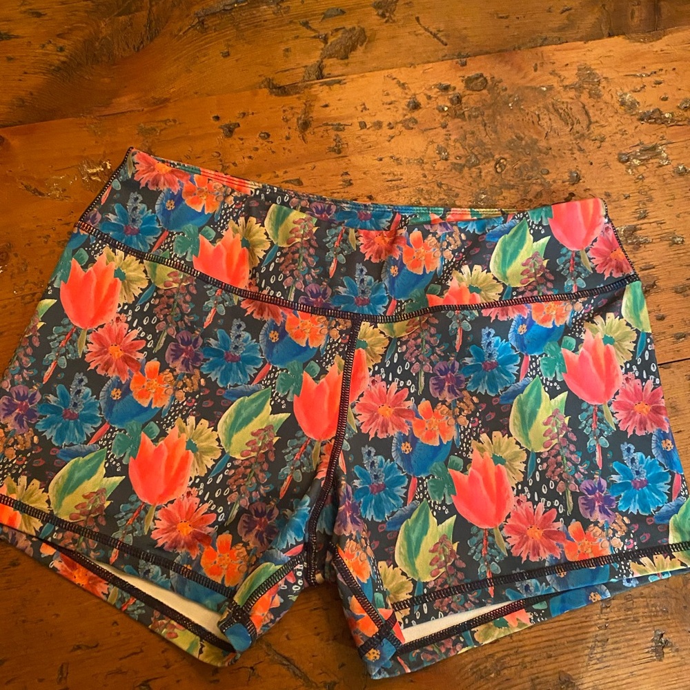 Born Primitive double take booty shorts
